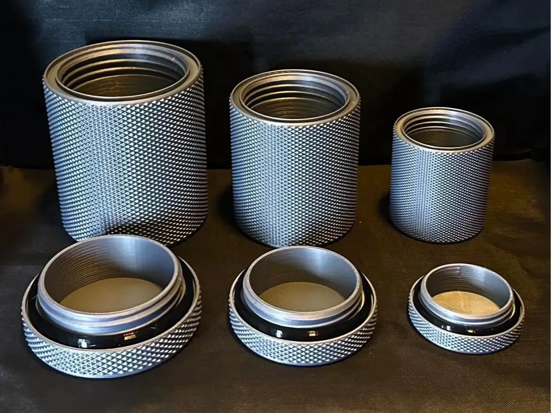 Các hộp đựng có ren chắc chắn in 3D bằng PETG giúp kín khí và chống nước tốt hơn