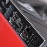 Cận cảnh mặt sau bo mạch chủ Asus ROG Strix B850-F Gaming WiFi với các cổng kết nối đa dạng, minh họa cho I/O nâng cao của mainboard chơi game.