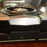 Card đồ họa NVIDIA GeForce GTX 1080 Ti phiên bản Founders Edition đặt trên bàn, biểu tượng cho hiệu năng đột phá năm 2017.
