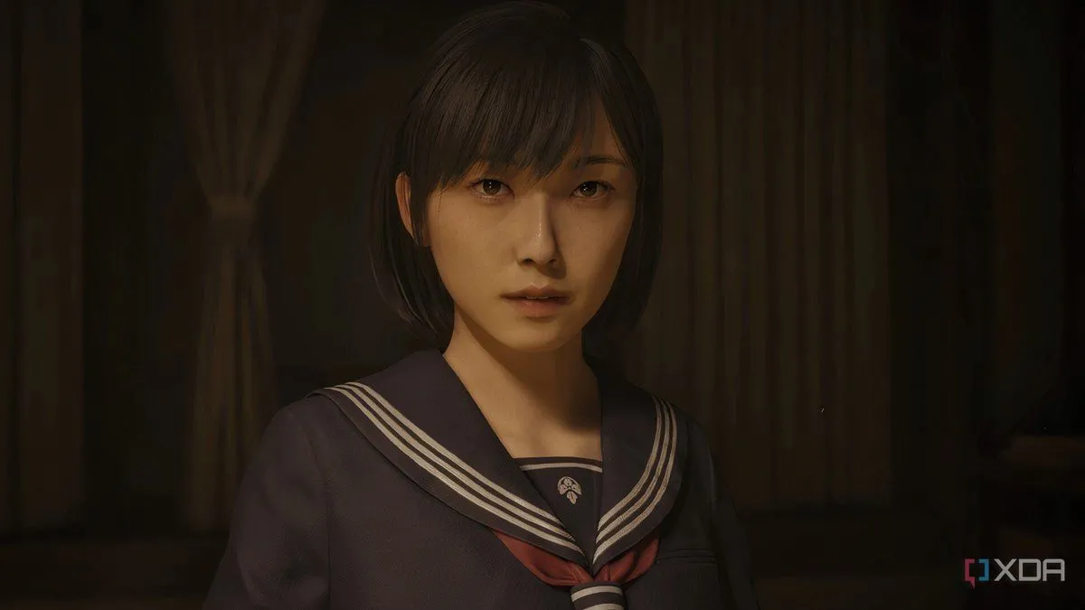 Chân dung nhân vật chính Hinako Shimizu, nữ sinh trung học trong Silent Hill F