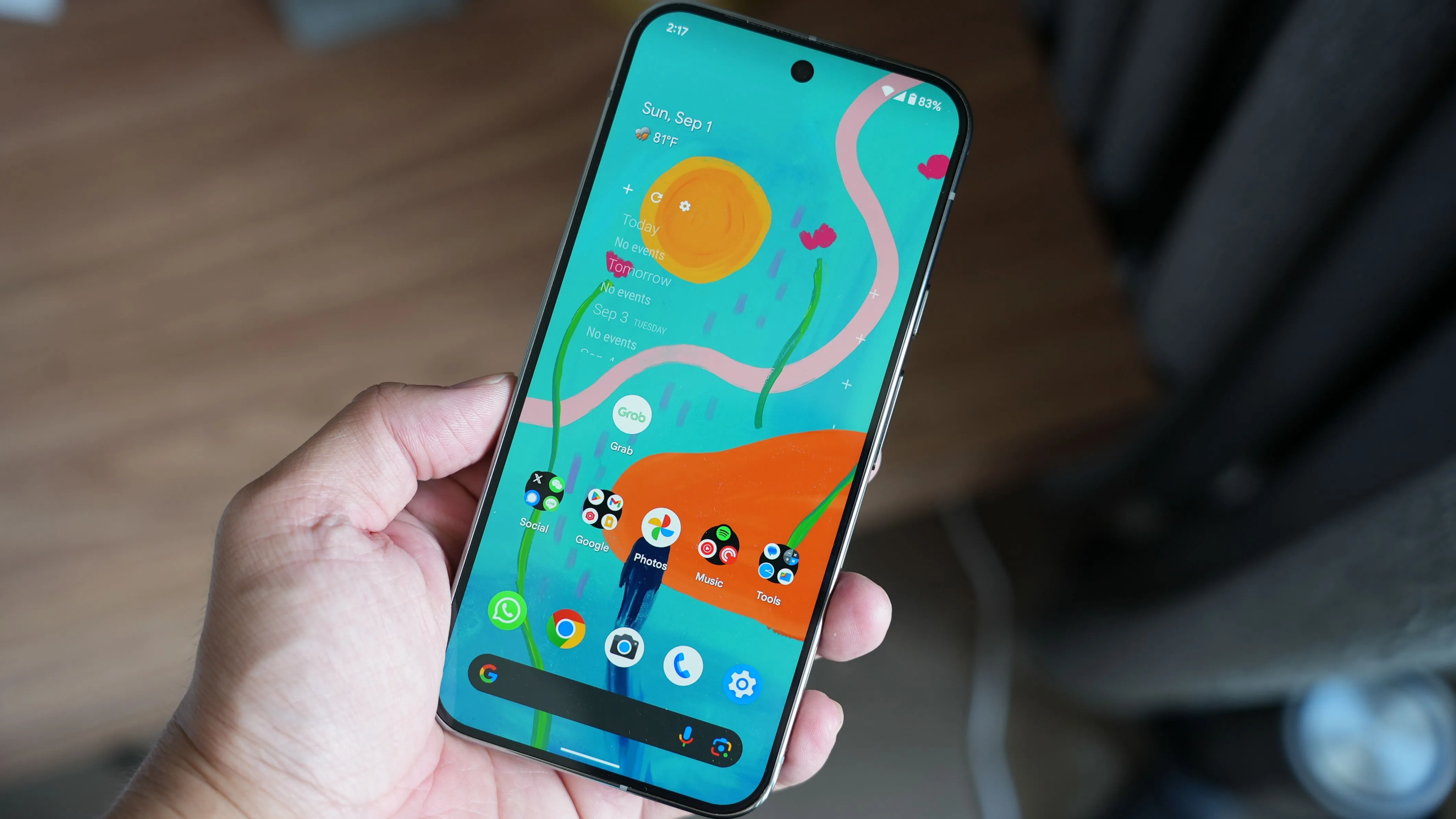 Điện thoại Google Pixel 8 Pro, thiết bị dùng để thu thập Bluetooth HCI log cho đèn Govee.