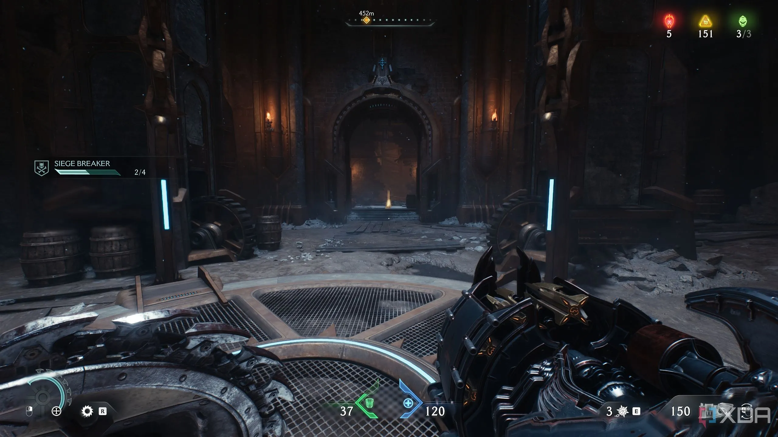 Doom Slayer đứng trước các thanh vàng được tiết lộ trong Khu Vực Bí Mật 5 của Doom The Dark Ages
