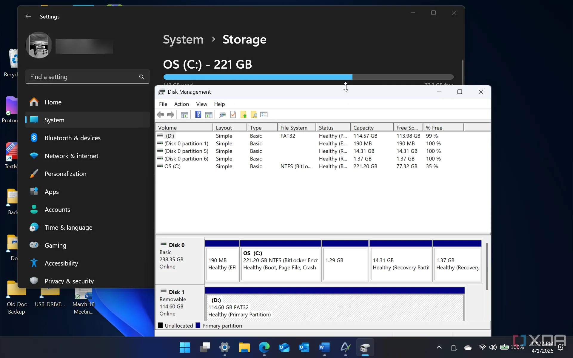 Giao diện Disk Management (Quản lý Đĩa) trên Windows 11, hiển thị các phân vùng ổ đĩa và hệ thống tệp liên quan