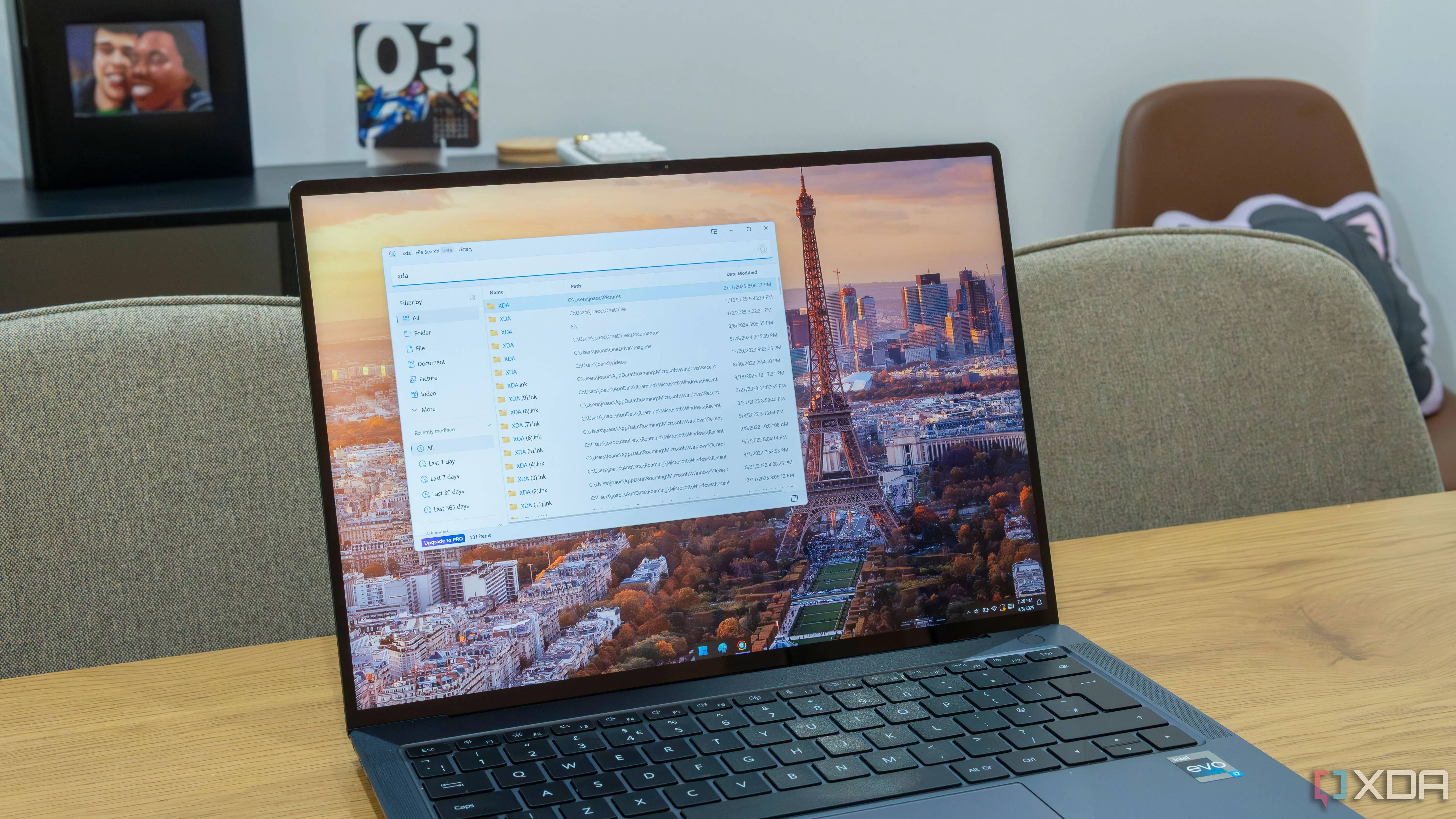Giao diện tìm kiếm Listary trên máy tính Windows 11, minh họa trải nghiệm người dùng