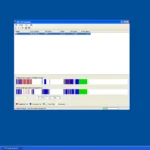 Giao diện trực quan của công cụ chống phân mảnh ổ đĩa Disk Defragmenter trên Windows XP hiển thị các khối dữ liệu
