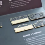 Hai module bộ nhớ RAM CAMM2 và LPCAMM2 đặt cạnh nhau, minh họa kiểu dáng mới của DDR6.