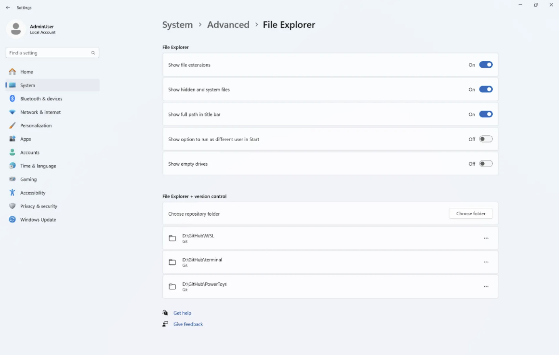 Màn hình ứng dụng Cài đặt Windows 11 hiển thị các tùy chọn nâng cao cho File Explorer, một phần của tính năng Cài đặt Nâng cao Windows.