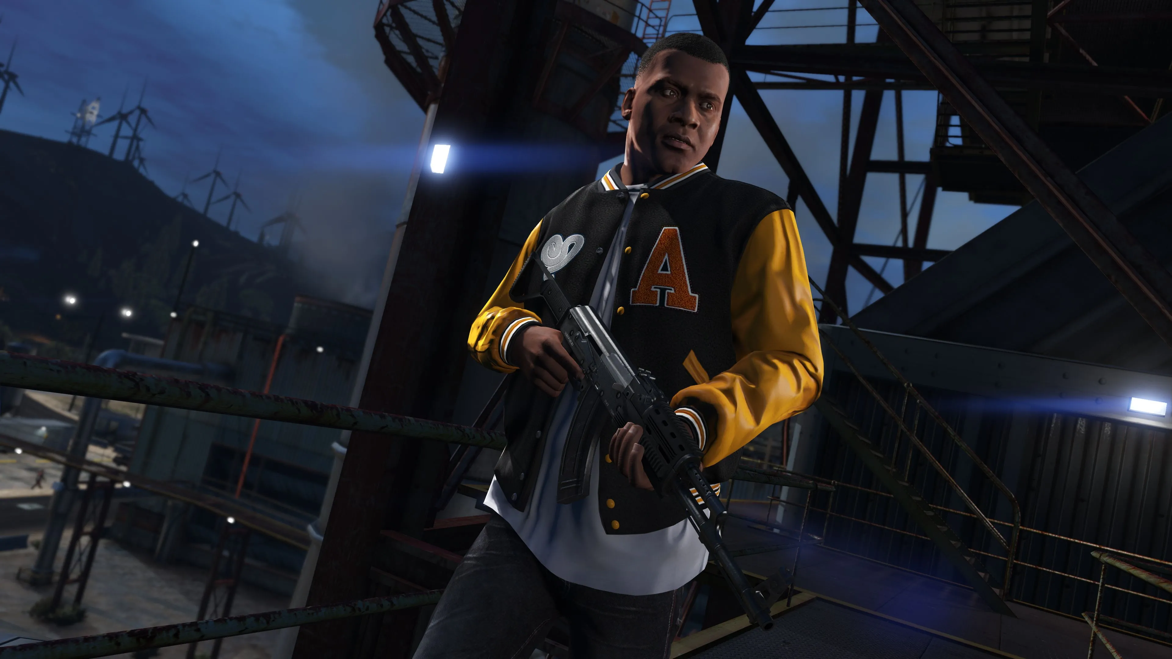 Nhân vật game Grand Theft Auto cầm súng trong cảnh đêm
